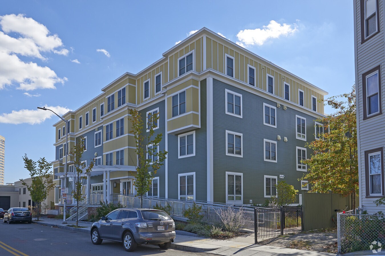 Photo - Putnam Green