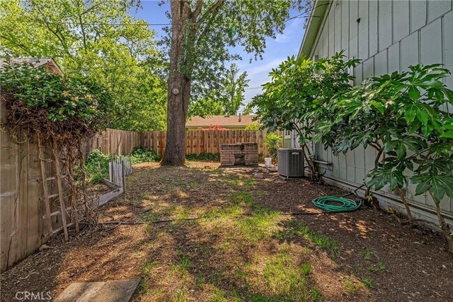 HE161-Bonea, Heather - HE161-Bonea, Heather Apartment Unit A