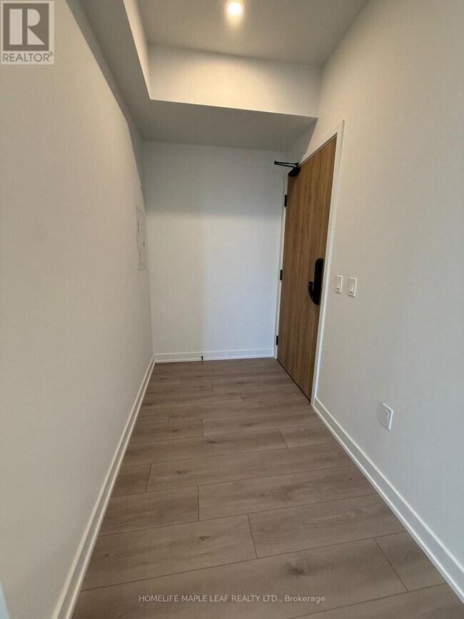 Photo - 1 Fairview Rd E Unit 1904