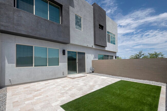 Photo - 25429 N 19th Ln