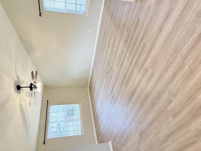 Photo - 3602 Shields Dr