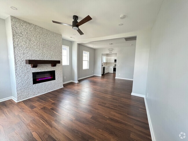 Building Photo - 1617 Heiman St Rental