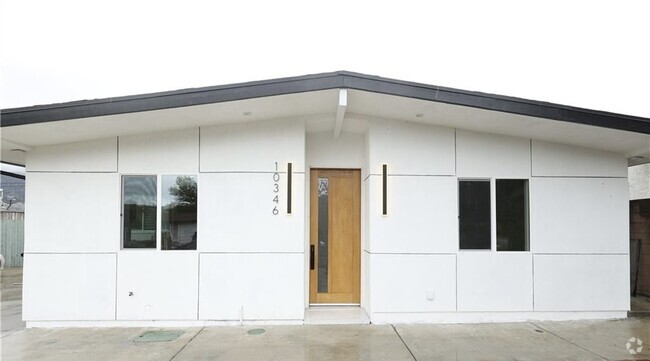 Building Photo - 10346 Mather Ave Rental