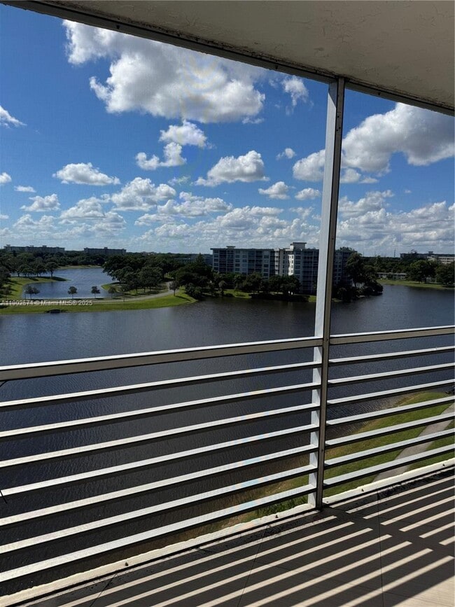 Photo - 3095 N Course Dr Unit 811