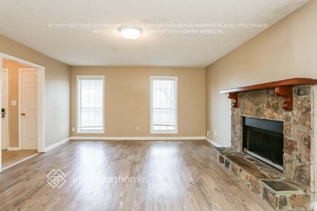 Photo - 4475 Susans Way