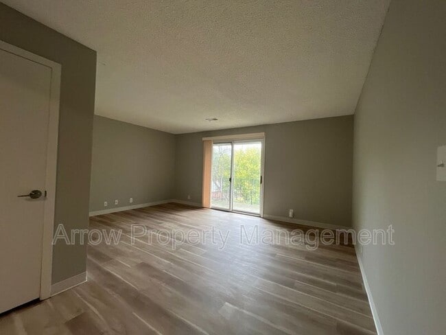 Photo - 320 Lincoln St Unidad 2