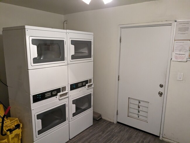 Darwin Apartments