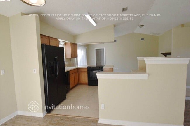 Photo - 1618 Shelter St NW