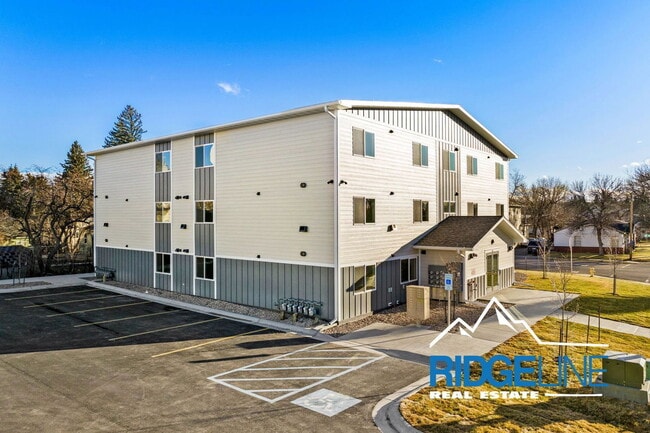 Photo - 2501 8th Ave N