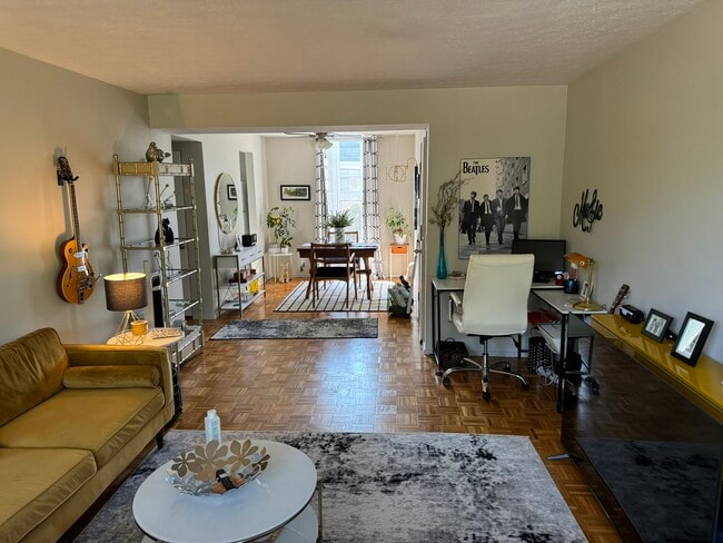 Building Photo - 6640 Chaffee Ct Unit N4