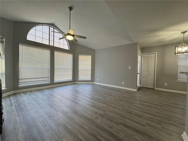 Photo - 105 Hawkstone Way