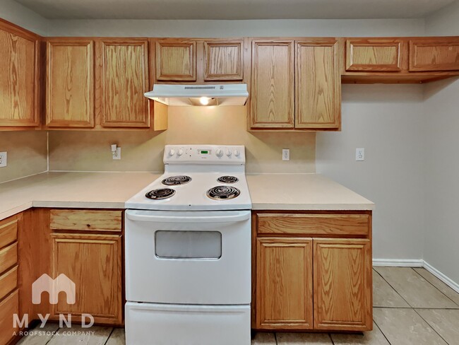 Photo - 528 N Brentwood Ave