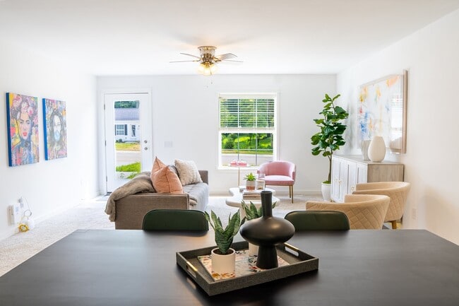 Photo - Hangar Flats