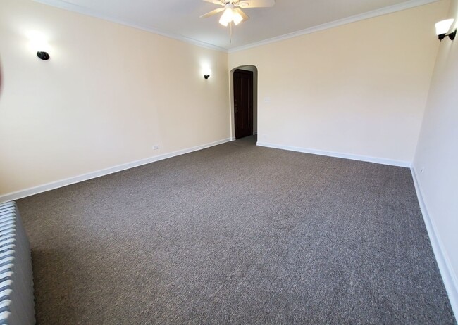 Photo - 3056 W Irving Park Rd Unit 2E