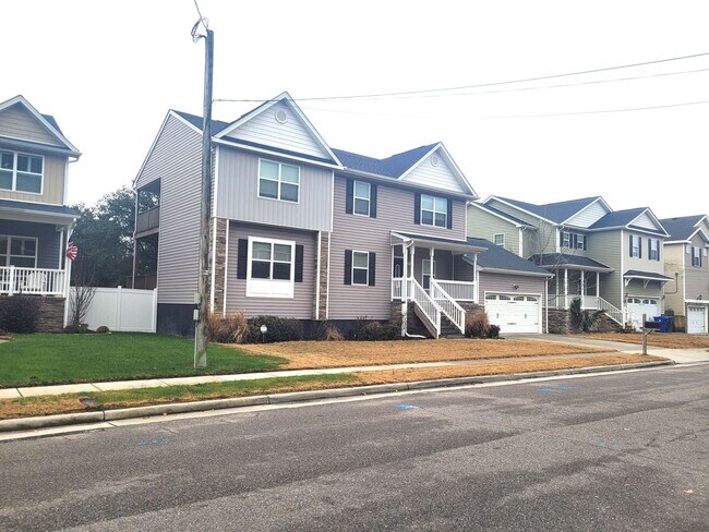 Photo - Stunning 4 Bedroom, 2.5 Bath Home Just 3 Blocks to Chesapeake Bay