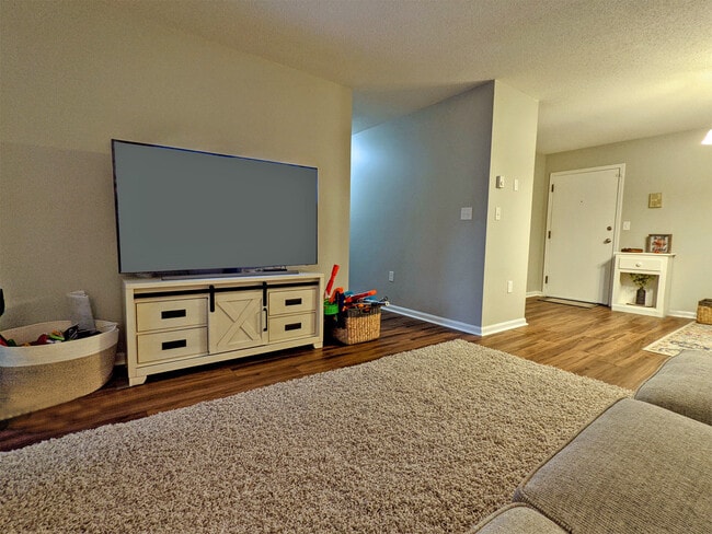 Photo - 58 Branch Tpke Unit 52