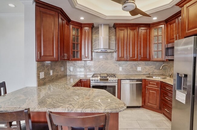 Photo - 915 Central Ave Unit 3