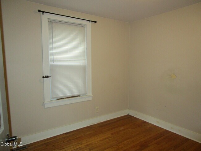 Photo - 1303 8th Ave