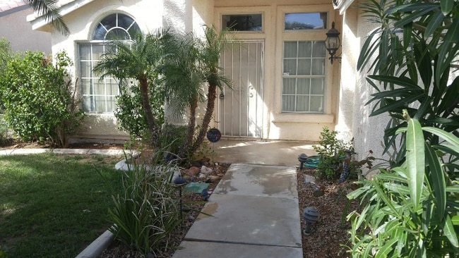 Building Photo - 6088 Bing Cherry Dr
