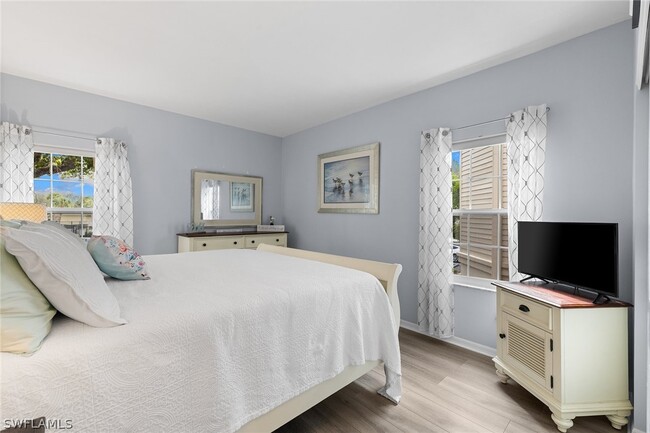 Building Photo - 4140 Bayhead Dr Unit 106
