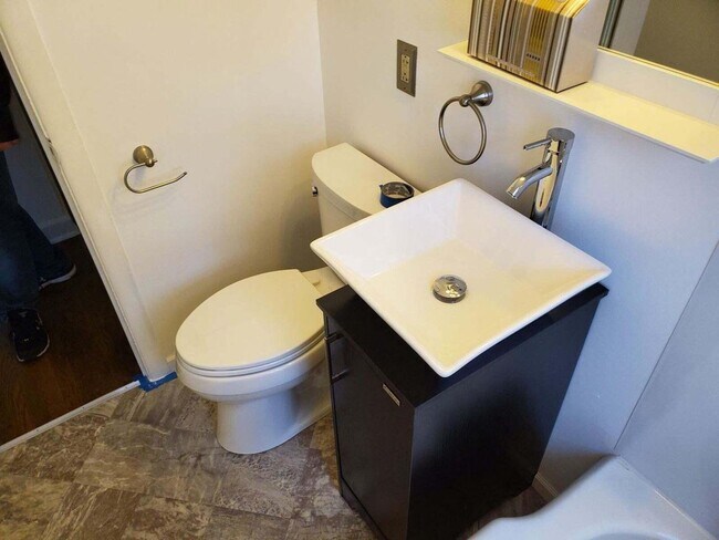 Photo - 2158 S 80th St