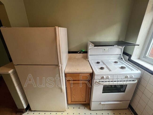 Photo - 5834 Nottingham Ave Unidad 2e
