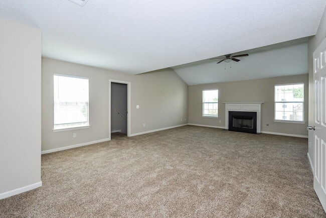 Photo - 255 Hillside Oak Ln
