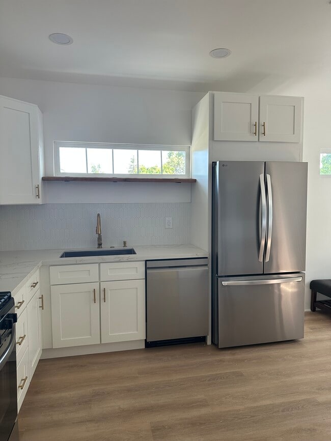 Photo - 20127 Citronia St