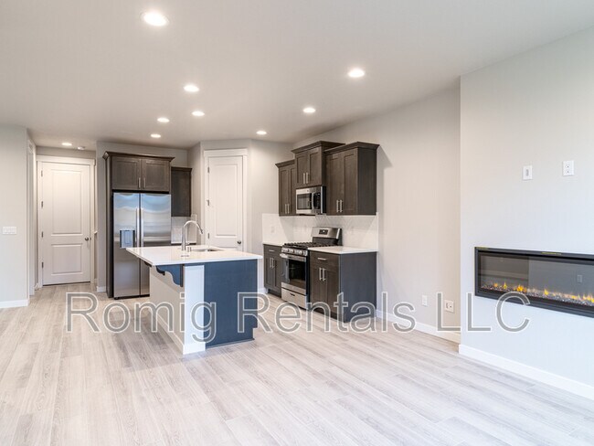 Photo - 18613 NE 44th Ave