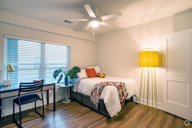 2BR, 2BT - D - 821SF (Balcony) - Noble 2500 | Student Housing