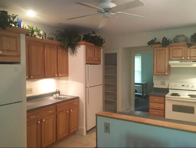 Photo - 111 Dewitt Pl
