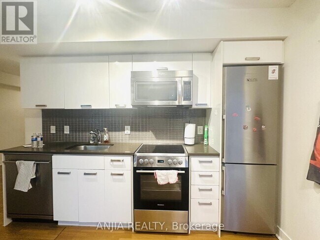 Photo - 295 Adelaide St W Unité 808