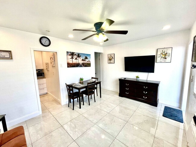 Photo - 338 Van Buren St Unidad SI FL1-ID1520225P