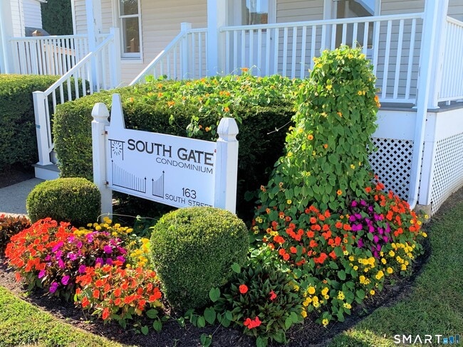 Photo - 163 South St Unit 10