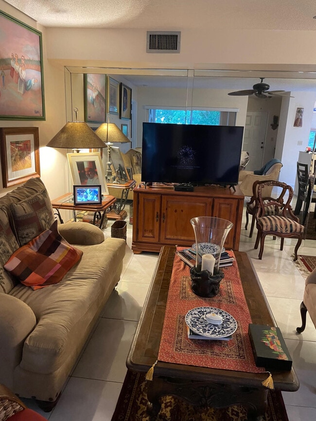 Building Photo - 14888-14888 Wedgefield Dr Unit 207 Rental