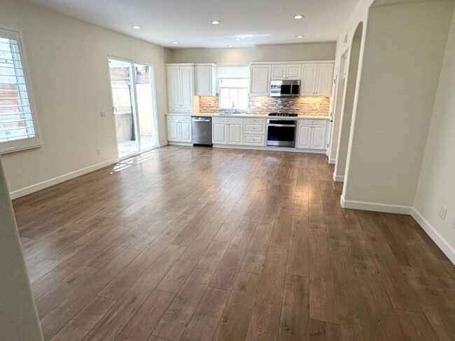 Photo - 67 Arcata