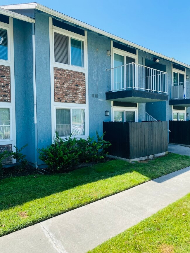 Parc Mountain View Apartments