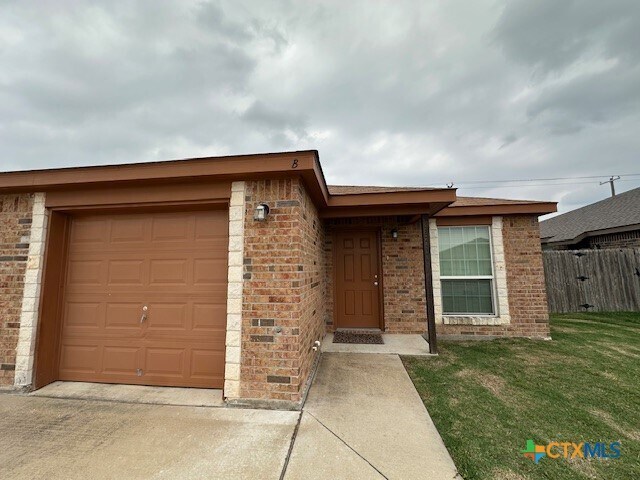 Photo - 1503 Justin Lp Apartamento Unidad A