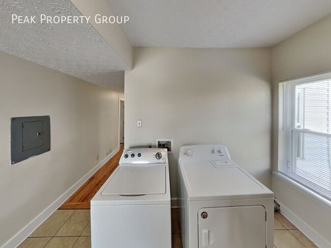 Photo - 1369-1371 Summit Street-1371 Summit Street Unit 1371 Summit Street