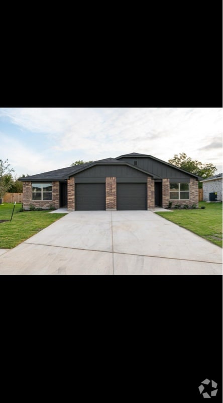 Building Photo - 1289 Lehmann Dr Rental