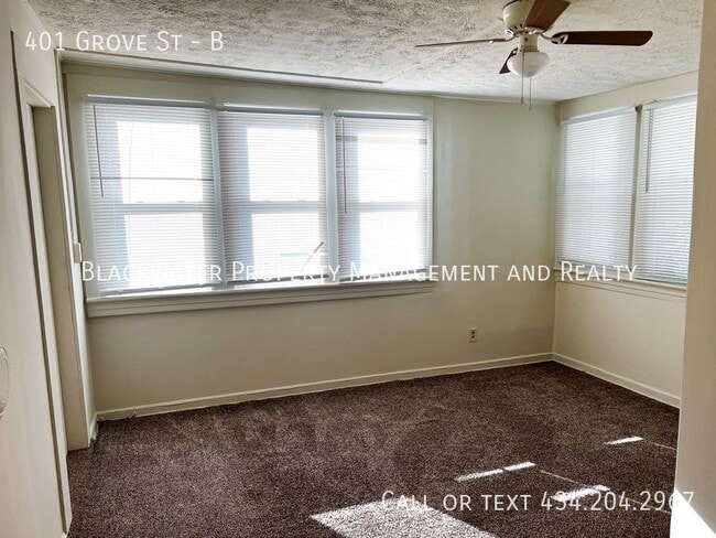 Photo - 401 Grove St Unit B