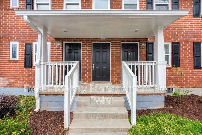 Photo - 1097 Westview Dr SW