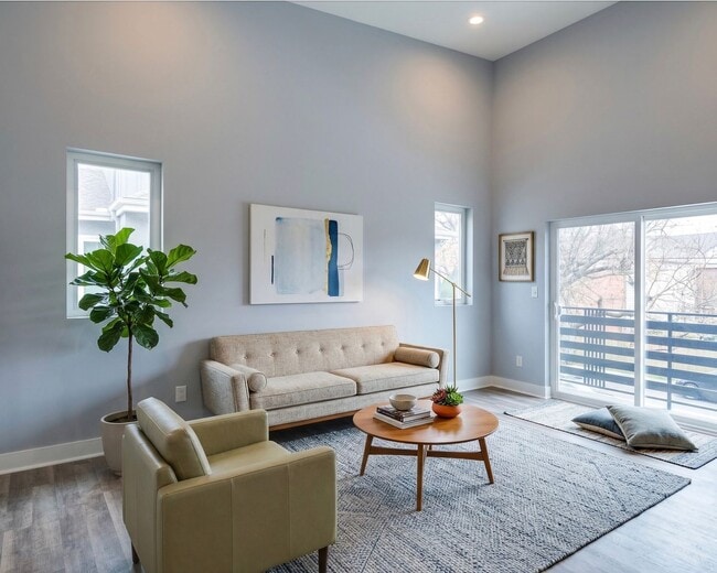 Photo - 1923 Holly Dr Unit #1923