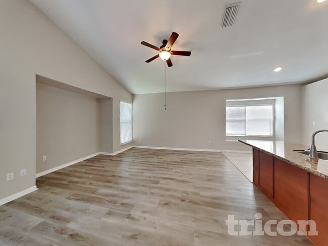 Photo - 1614 Sand Hollow Ln