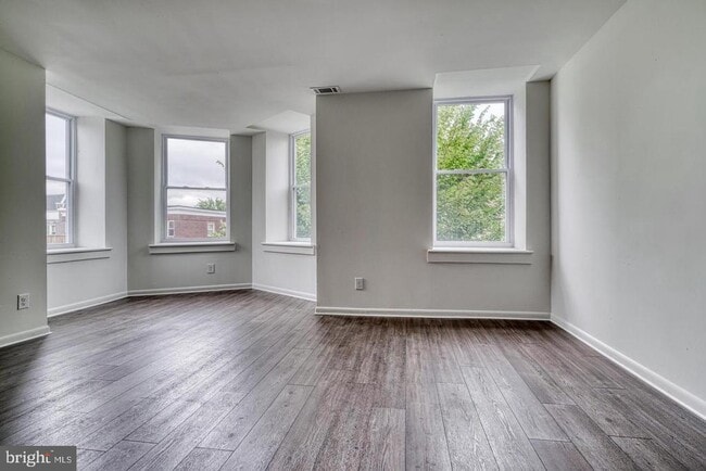 Photo - 2324 Callow Ave