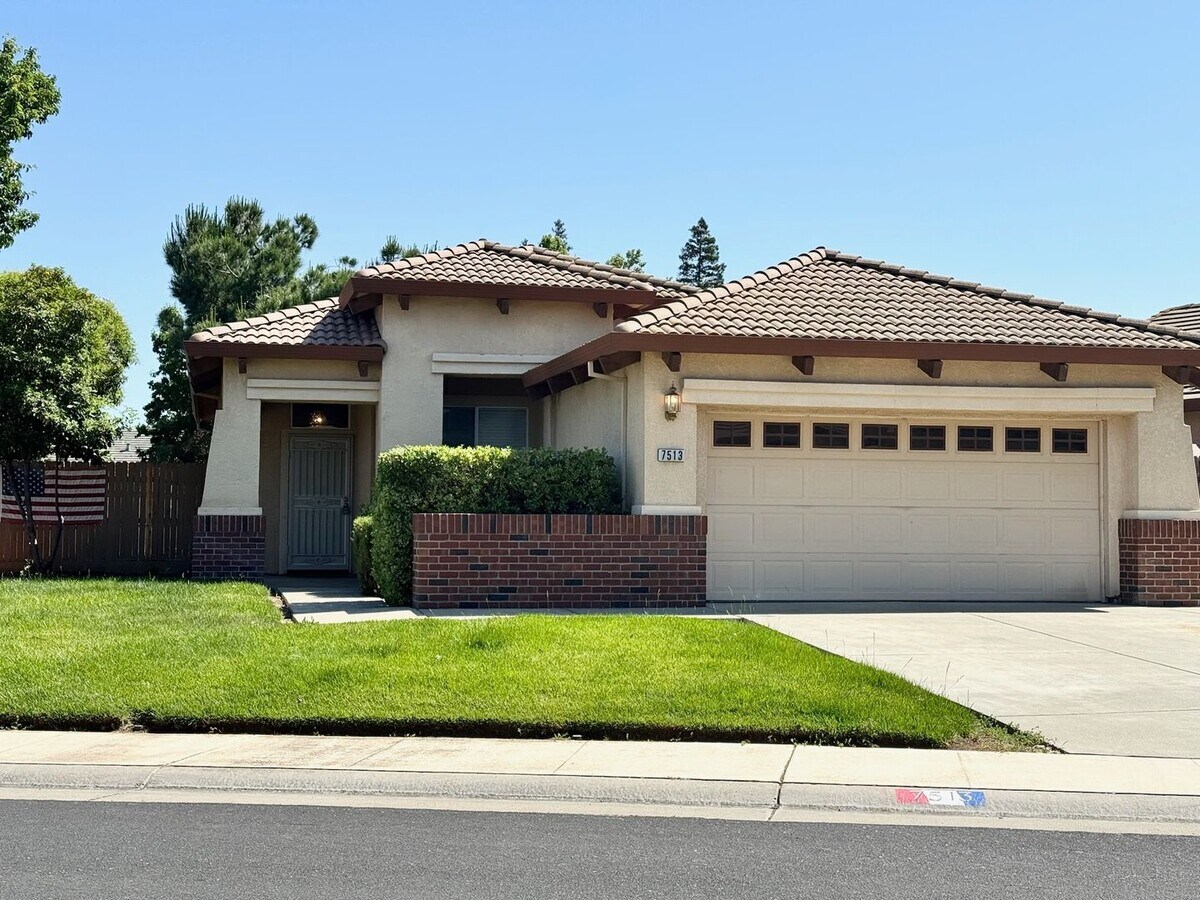 Three Bedroom Two Bathroom Home - Three Bedroom Two Bathroom Home