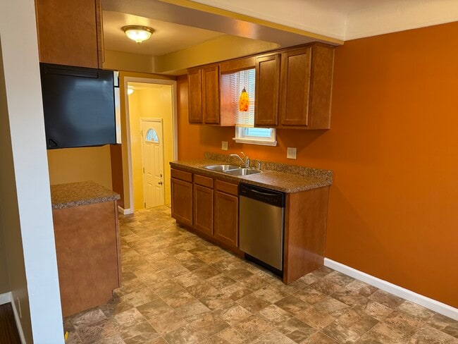 Photo - 5409 E 131st St