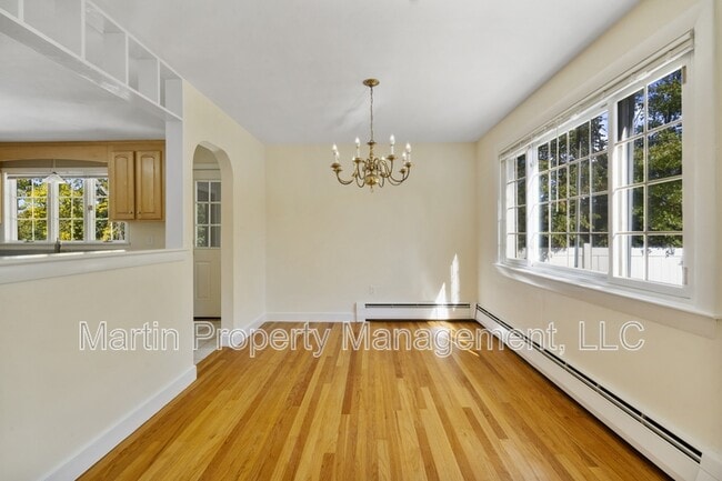 Photo - 27 Hermon St