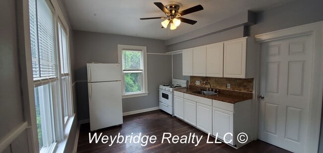 Photo - Spacious 3+ Bedroom Home in East Price Hill – Finished Basement & Large Backyard!