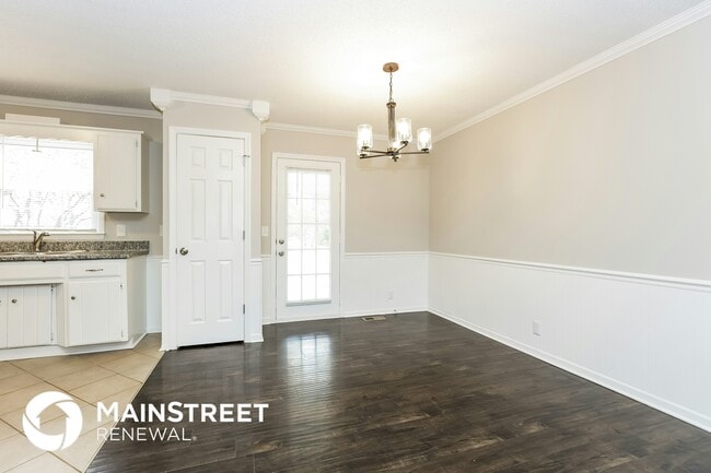 Photo - 324 Mayflower Dr